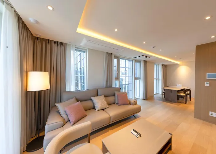 Hotel Sl Myeongdong 3*